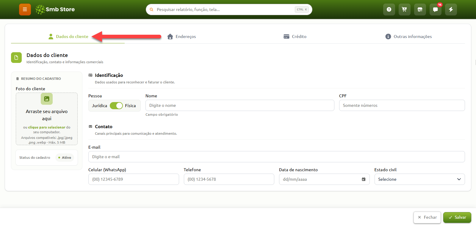 Tela de cadastro de cliente no sistema Smb Store na aba Dados do cliente, exibindo campos para inserção de foto, dados de identificação e informações de contato.