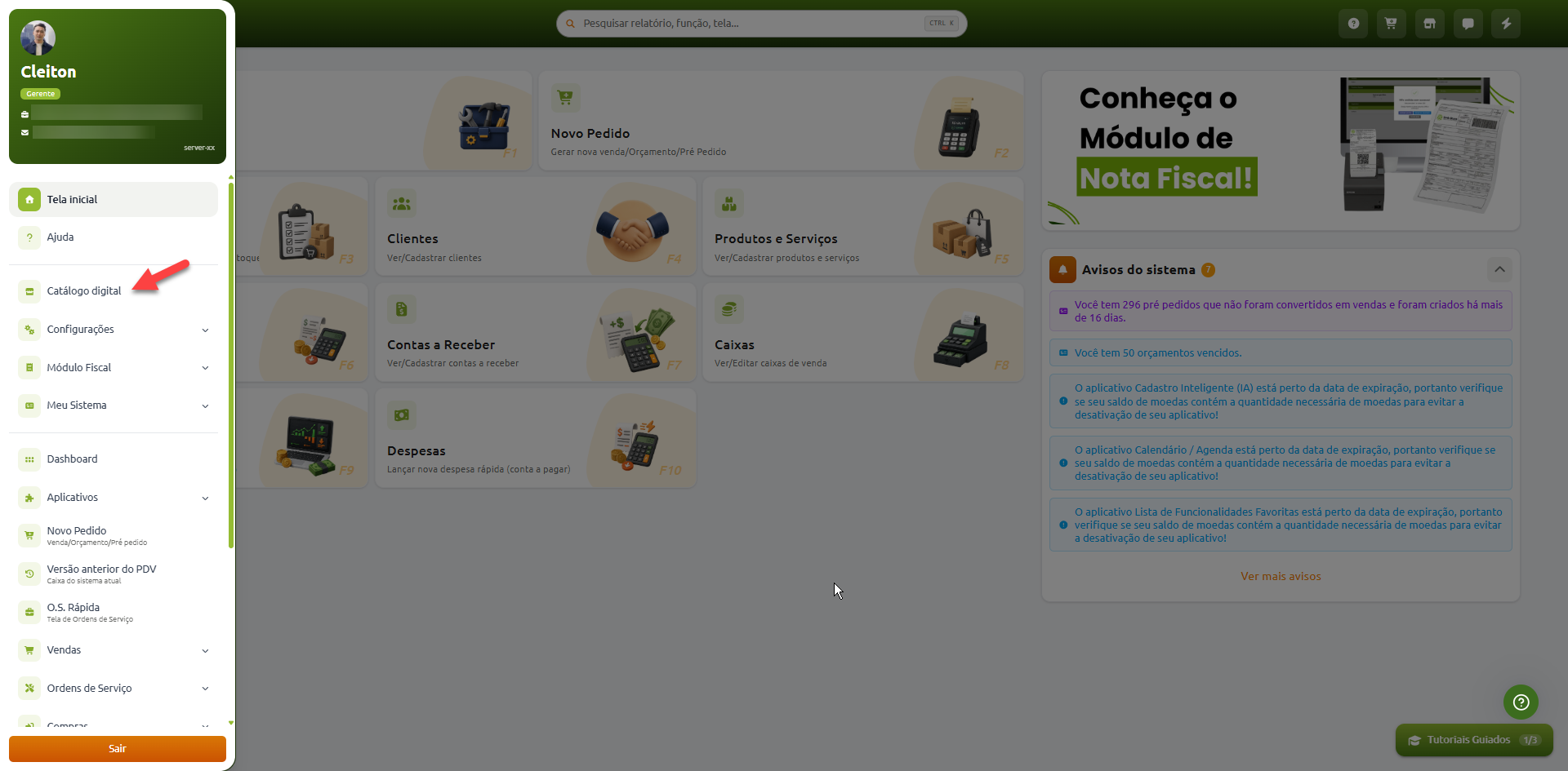 Painel principal de um sistema de gestão comercial com atalhos para pedidos, clientes, produtos e financeiro, destacando a opção Catálogo digital no menu lateral esquerdo.