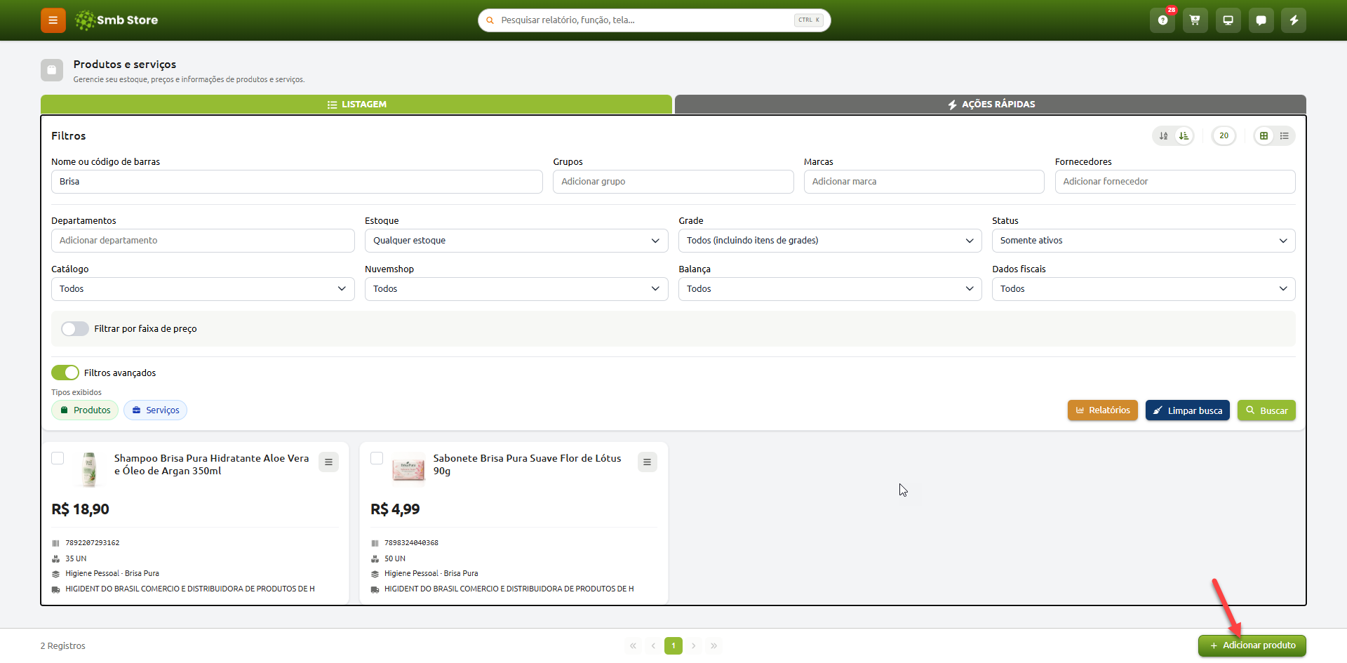 Tela de listagem de produtos e serviços do Smb Store exibindo filtros de busca, itens cadastrados com foto, preço e estoque, e uma seta apontando para o botão "Adicionar produto" no canto inferior direito.